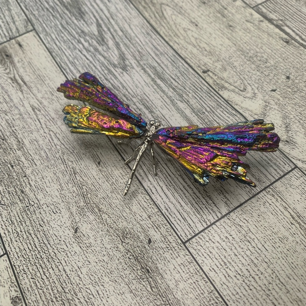 Vibrant Iridescent Kyanite Dragonfly